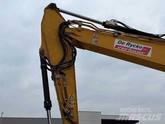 JCB 220X-LC Excavatoare pe șenile
