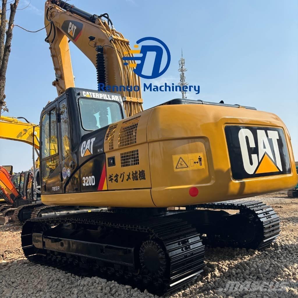 CAT 320D Excavatoare pe șenile

