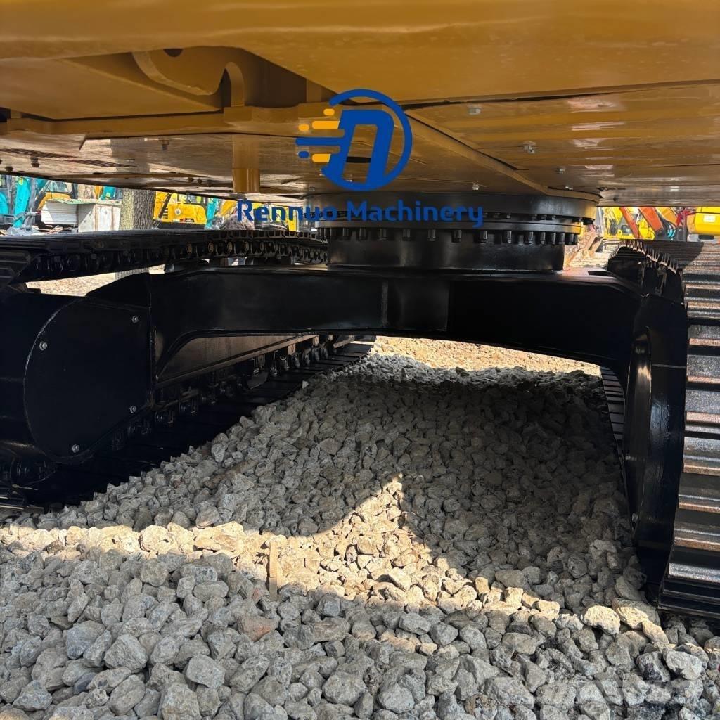 CAT 320D Excavatoare pe șenile
