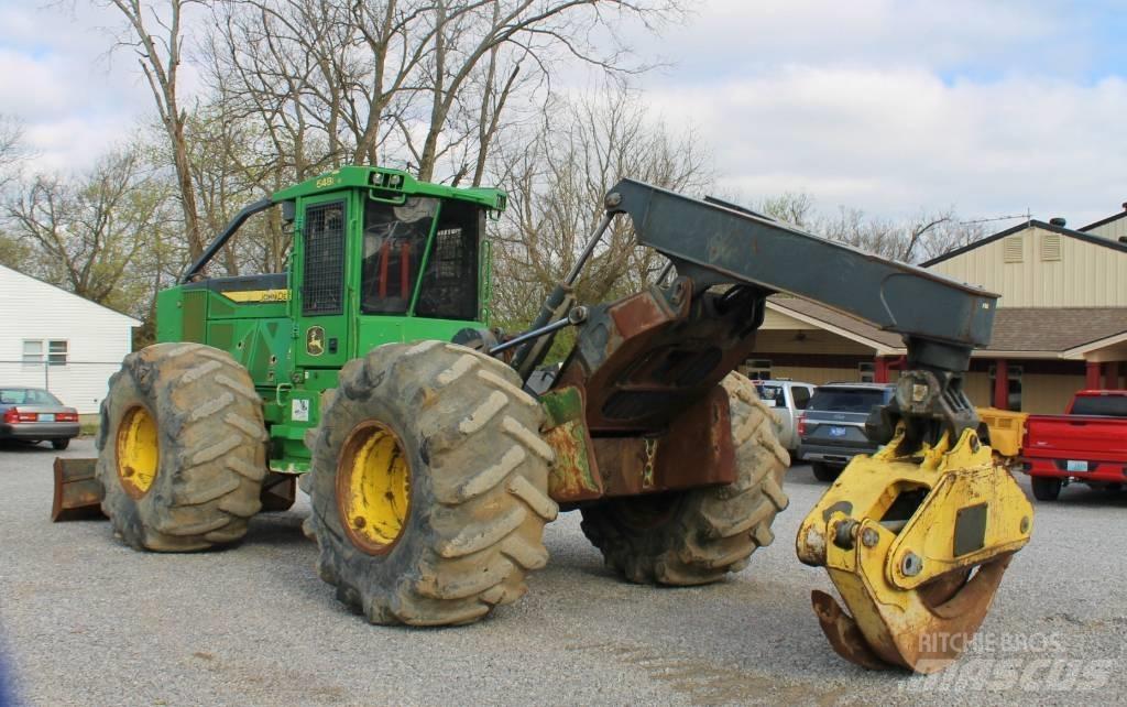 Deere 648L II Utilaje de manevrarea a bustenilor
