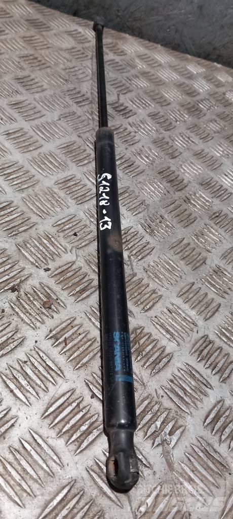 Scania R 440    2031872 Cabine si interior