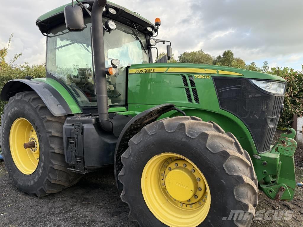John Deere 7230 R Tractoare