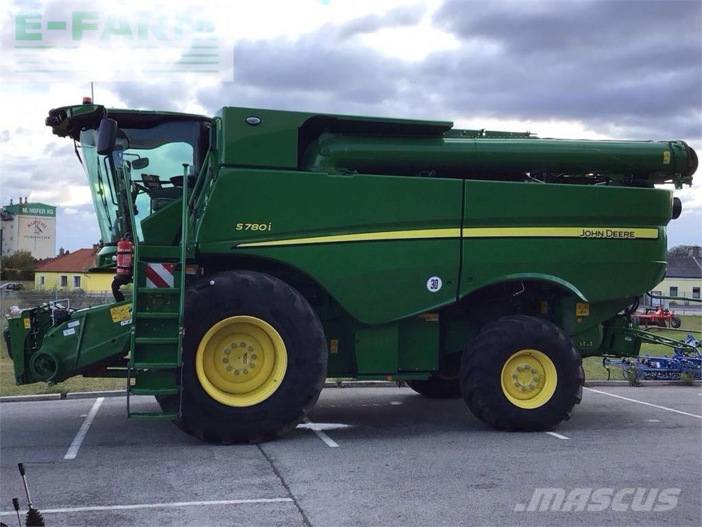 John Deere S 780 Combine de secerat