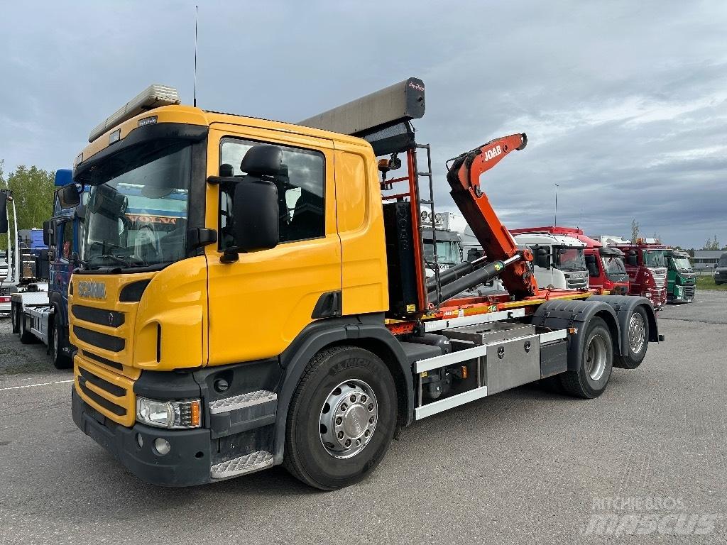 Scania P370 6x2*4 Camion cu carlig de ridicare