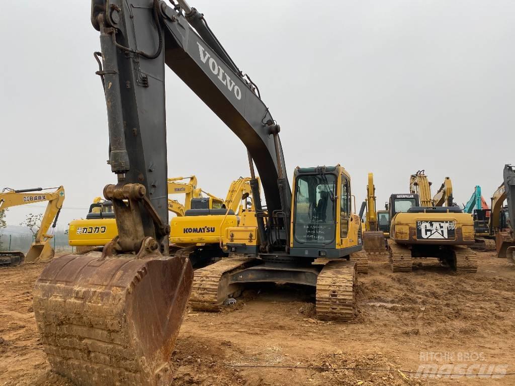 Volvo EC210BLC Excavatoare pe șenile
