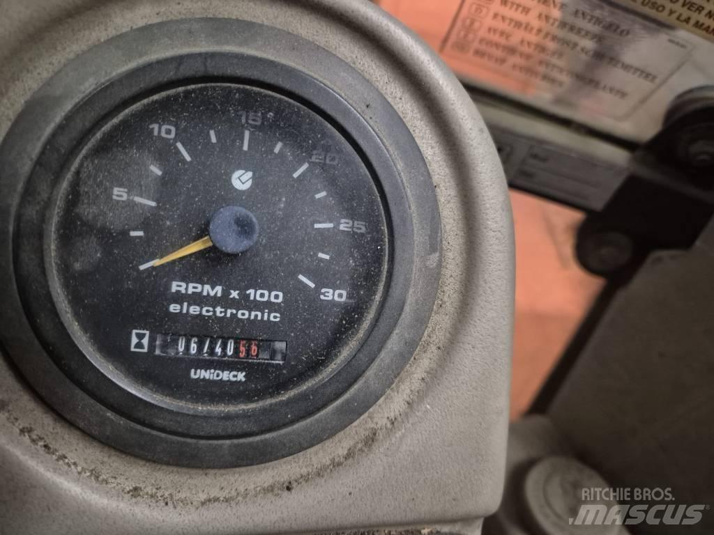Venieri VF823B/1 Buldoexcavatoare