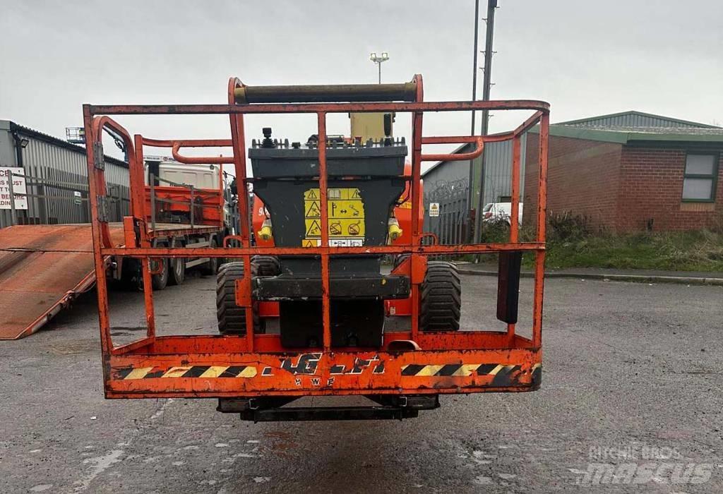 JLG 450 AJ Nacele cu brat articulat