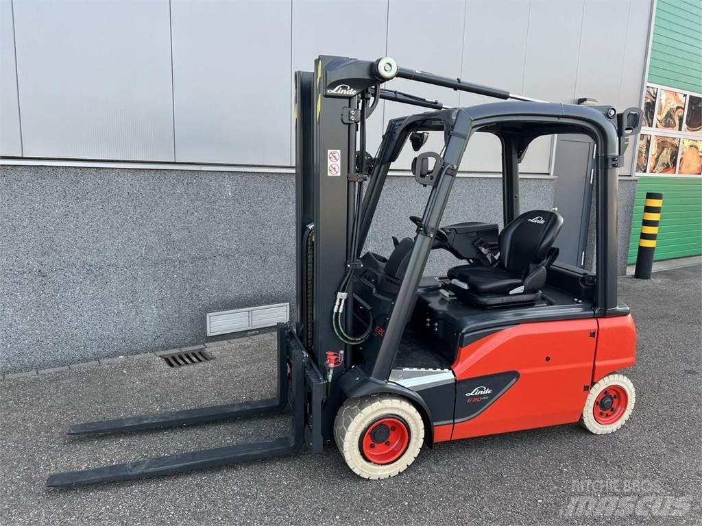 Linde E20PL-02 Stivuitor electric