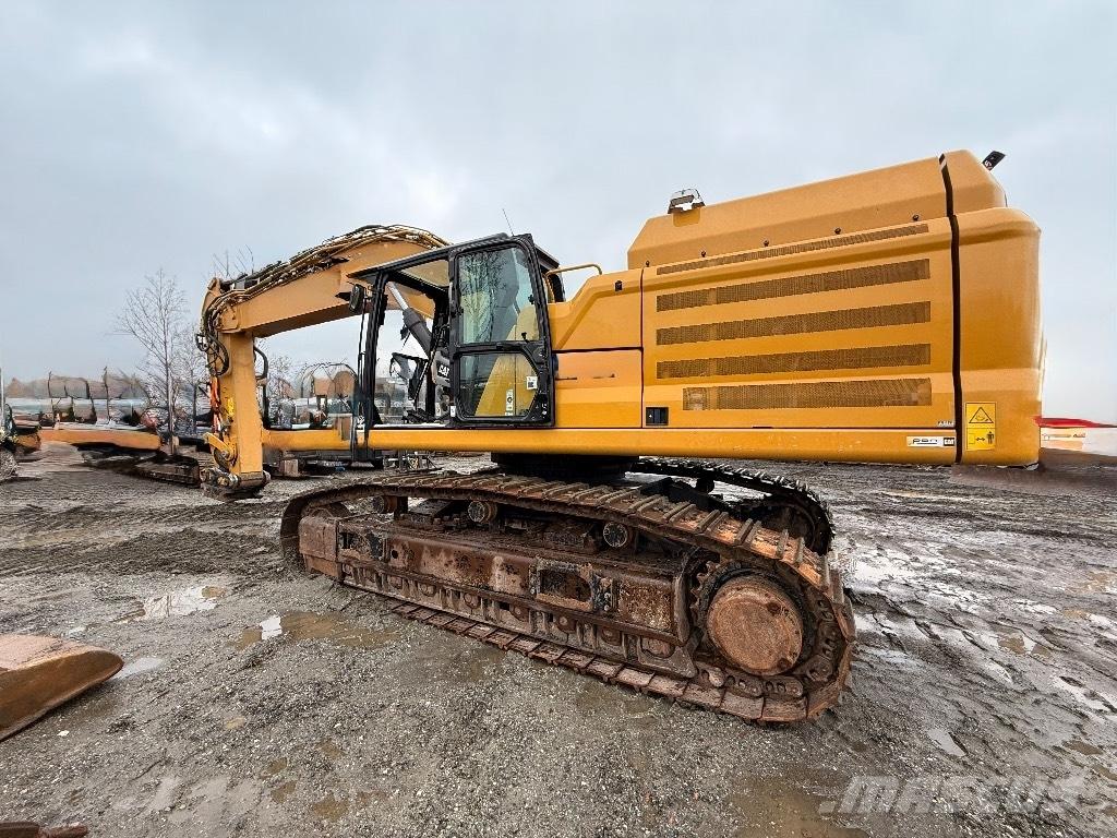 CAT 352 Excavatoare pe șenile
