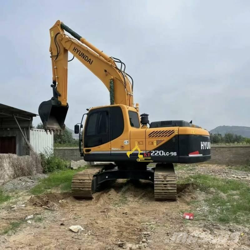 Hyundai 220-9 Excavatoare pe șenile
