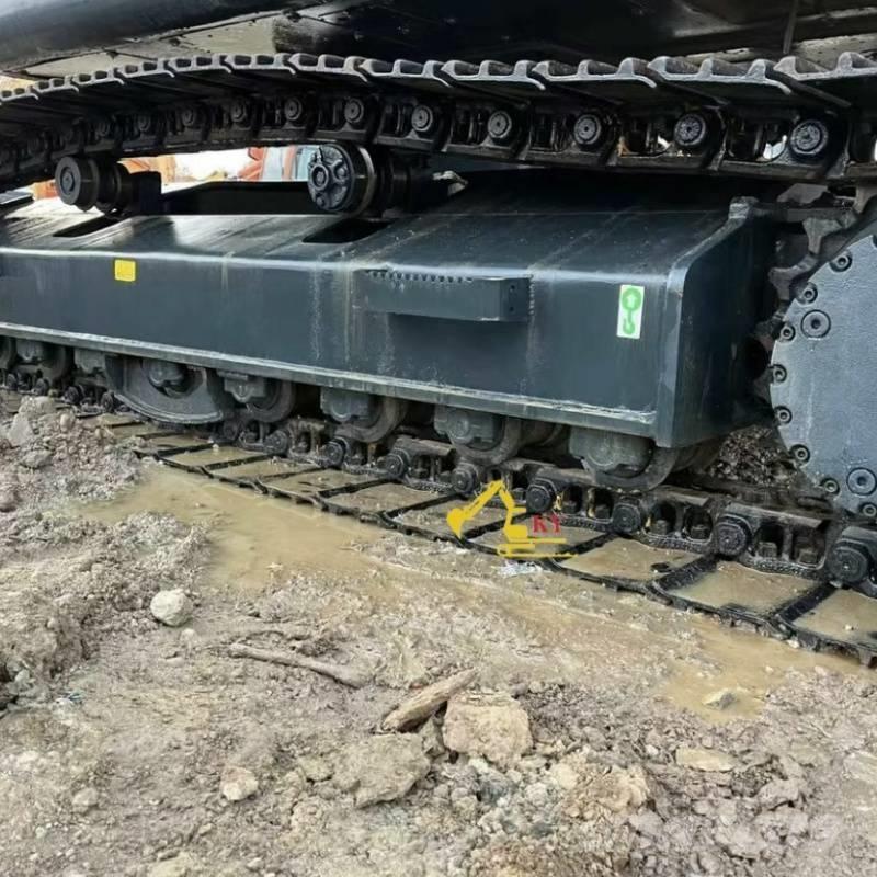 Hyundai 220-9 Excavatoare pe șenile
