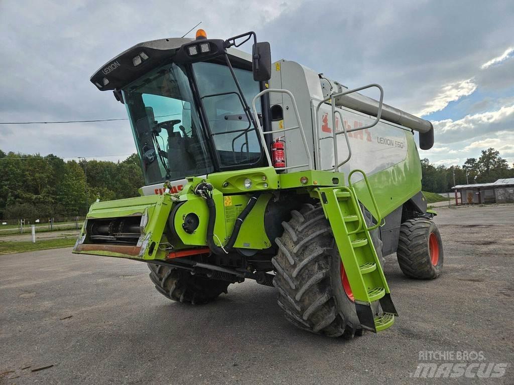 CLAAS Lexion 550 Combine de secerat