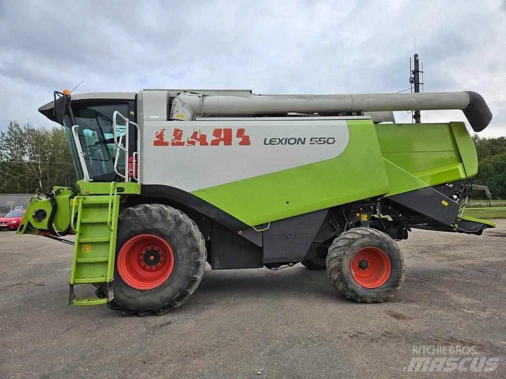 CLAAS Lexion 550 Combine de secerat