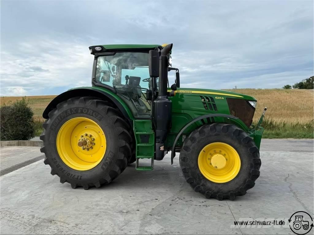 John Deere 6215R Tractoare