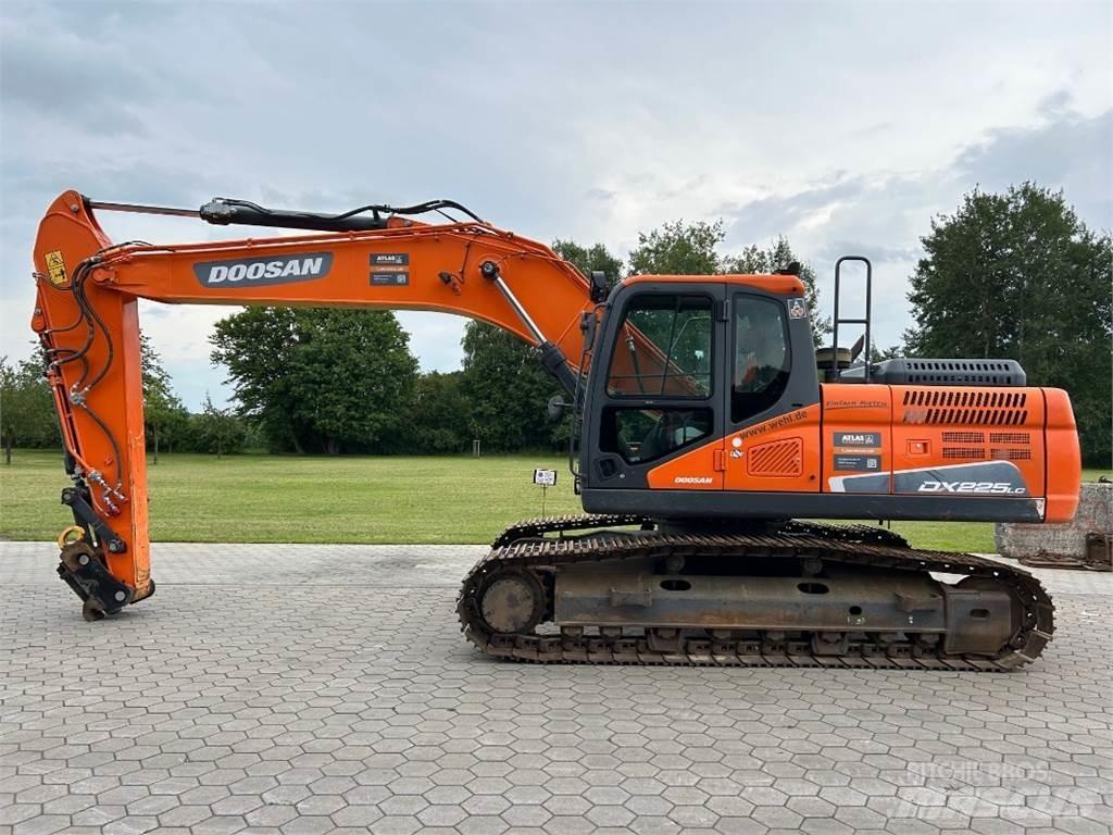 Doosan DX225LC-5 Excavatoare pe șenile
