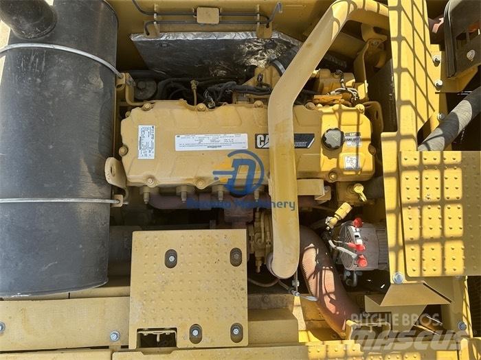CAT 336 D Excavatoare pe șenile
