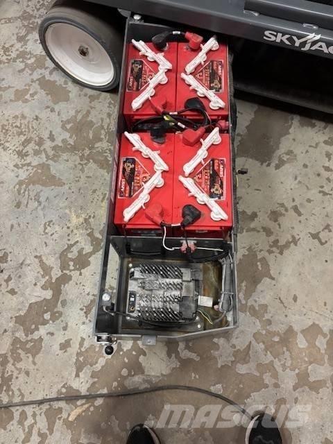 SkyJack SJ 4740 Platforme foarfeca