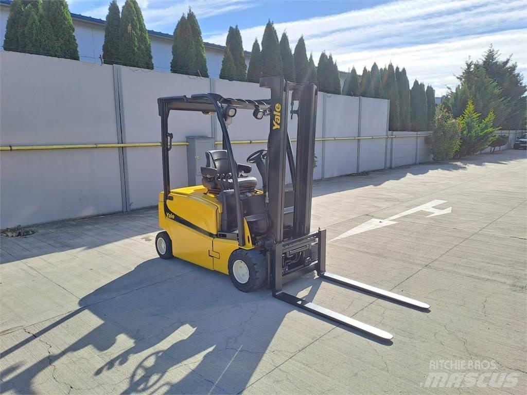 Yale ERP20VF Stivuitor electric