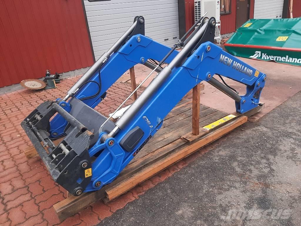 New Holland 675 LA Încarcatoare frontale