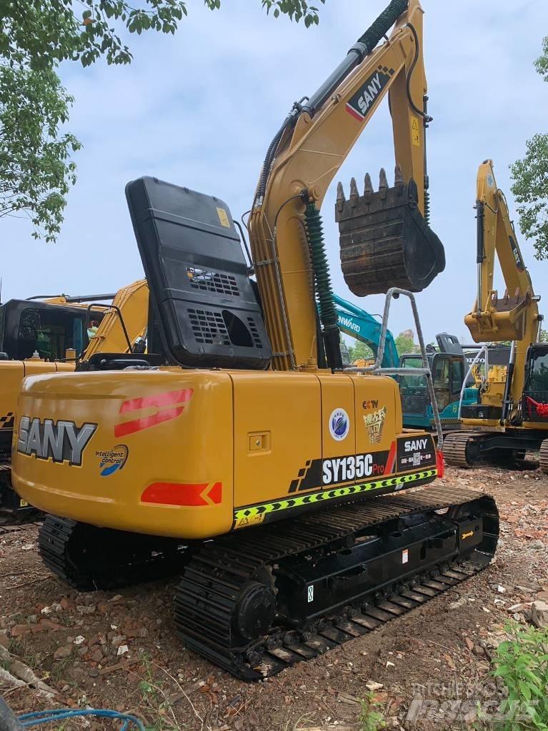 Sany SY 135C Excavatoare 7t - 12t