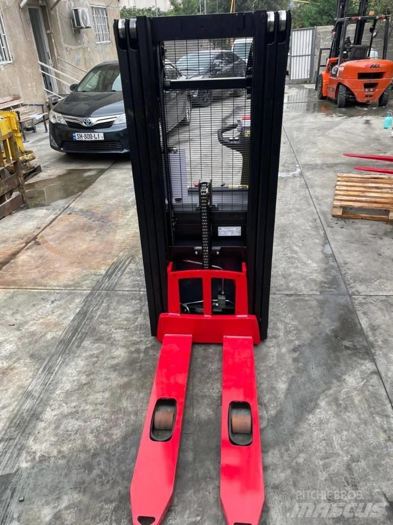 Hyster S 1.2 Transpaleta manuala
