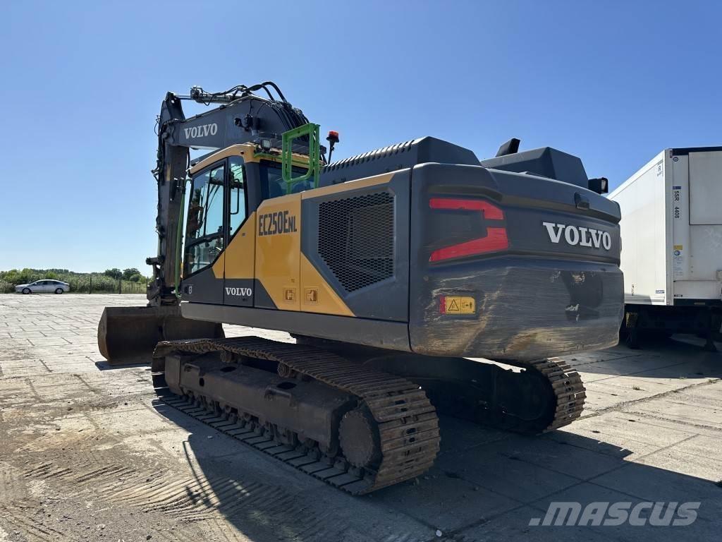 Volvo EC250ENL Excavatoare pe șenile
