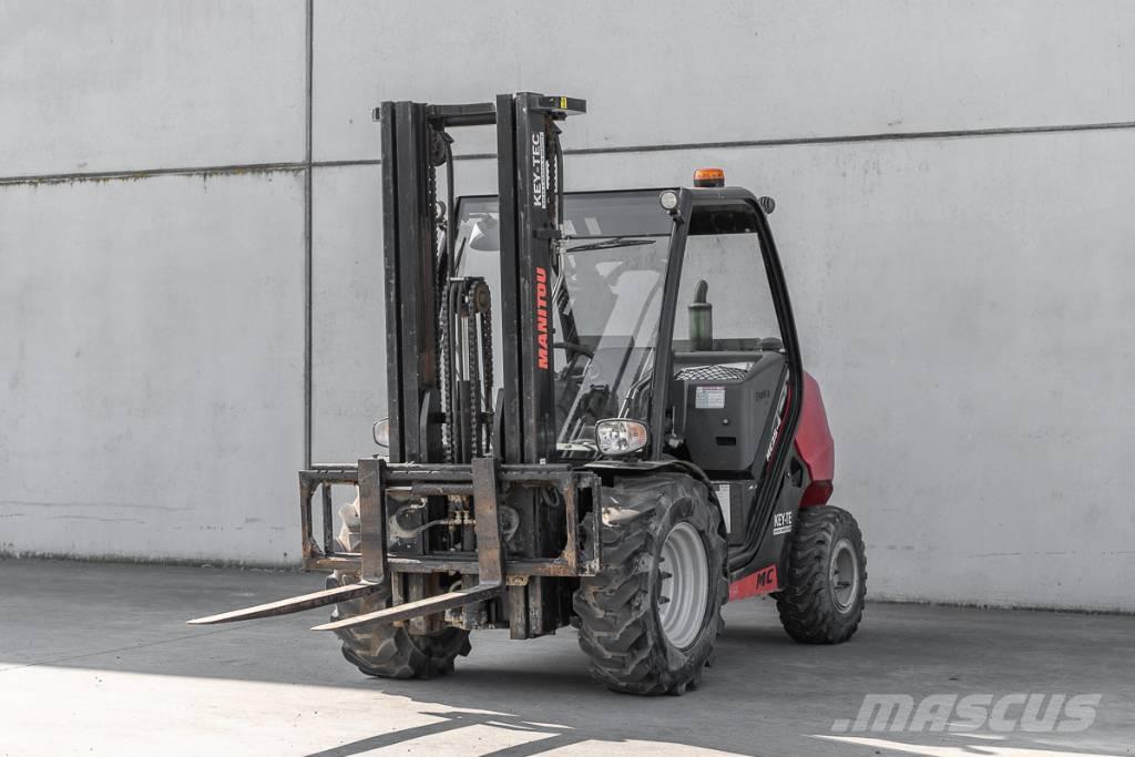 Manitou MC 25-4 Stivuitor diesel