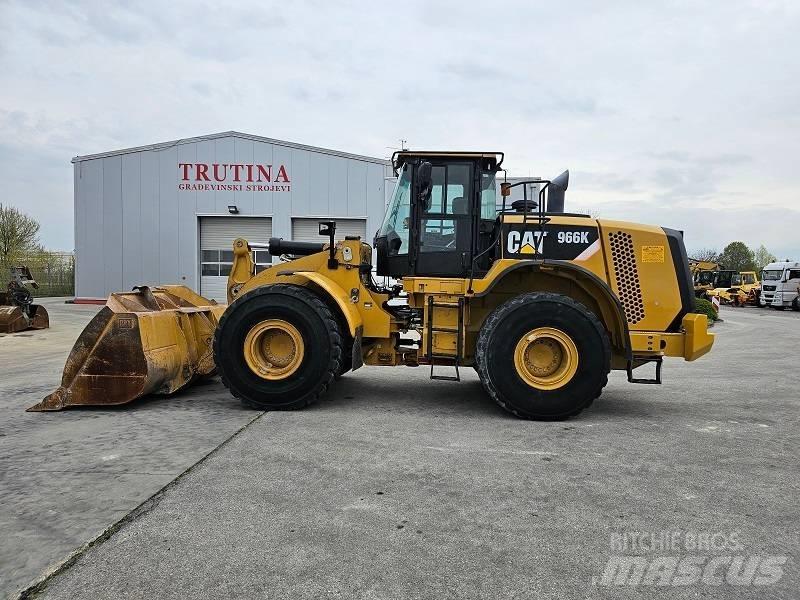 CAT 966K Incarcator pe pneuri