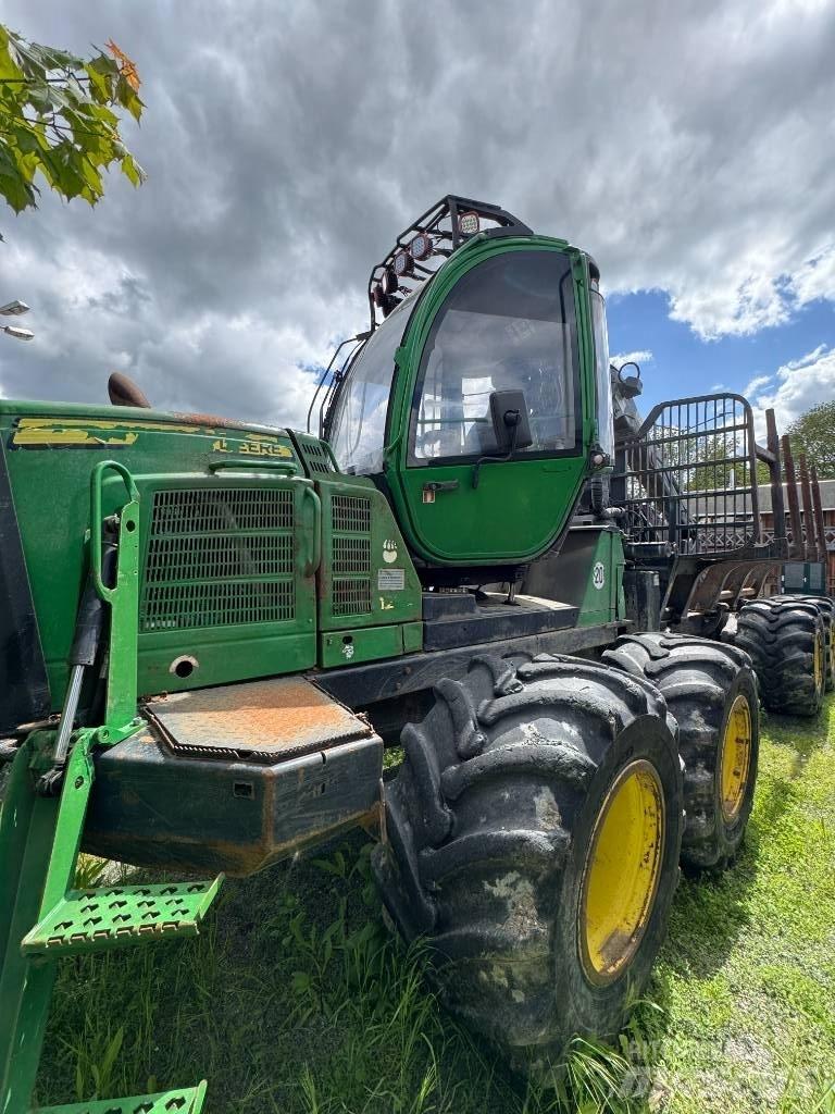 John Deere 1210 E Transportoare