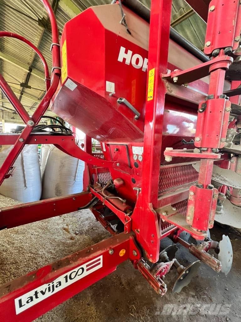 Horsch Pronto 6 DC Perforatoare
