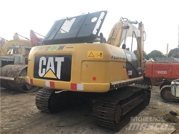 CAT 320 D Excavatoare pe șenile
