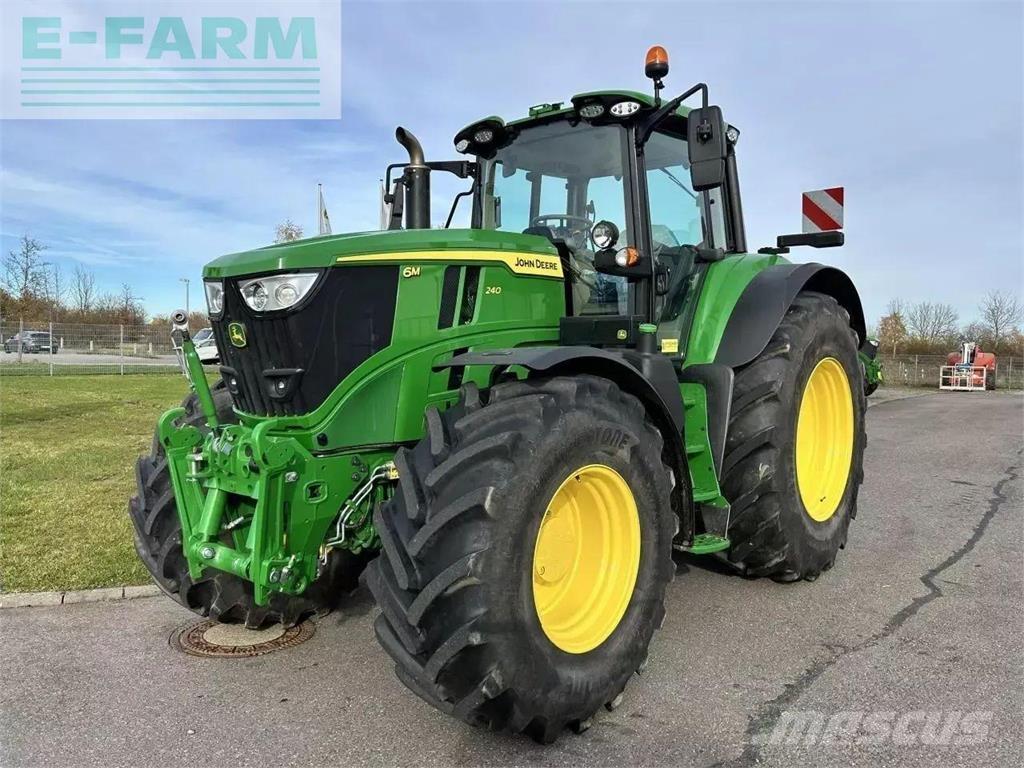 John Deere 6m 240 Tractoare