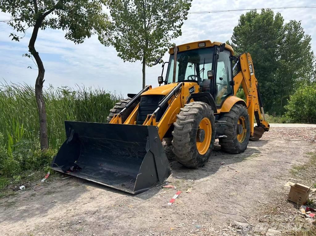 JCB 4 CX Buldoexcavatoare