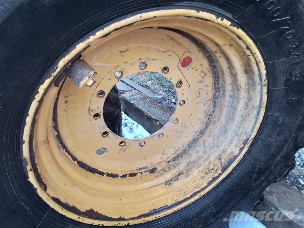 Rottne H20 20x34 Anvelope, roti si jante