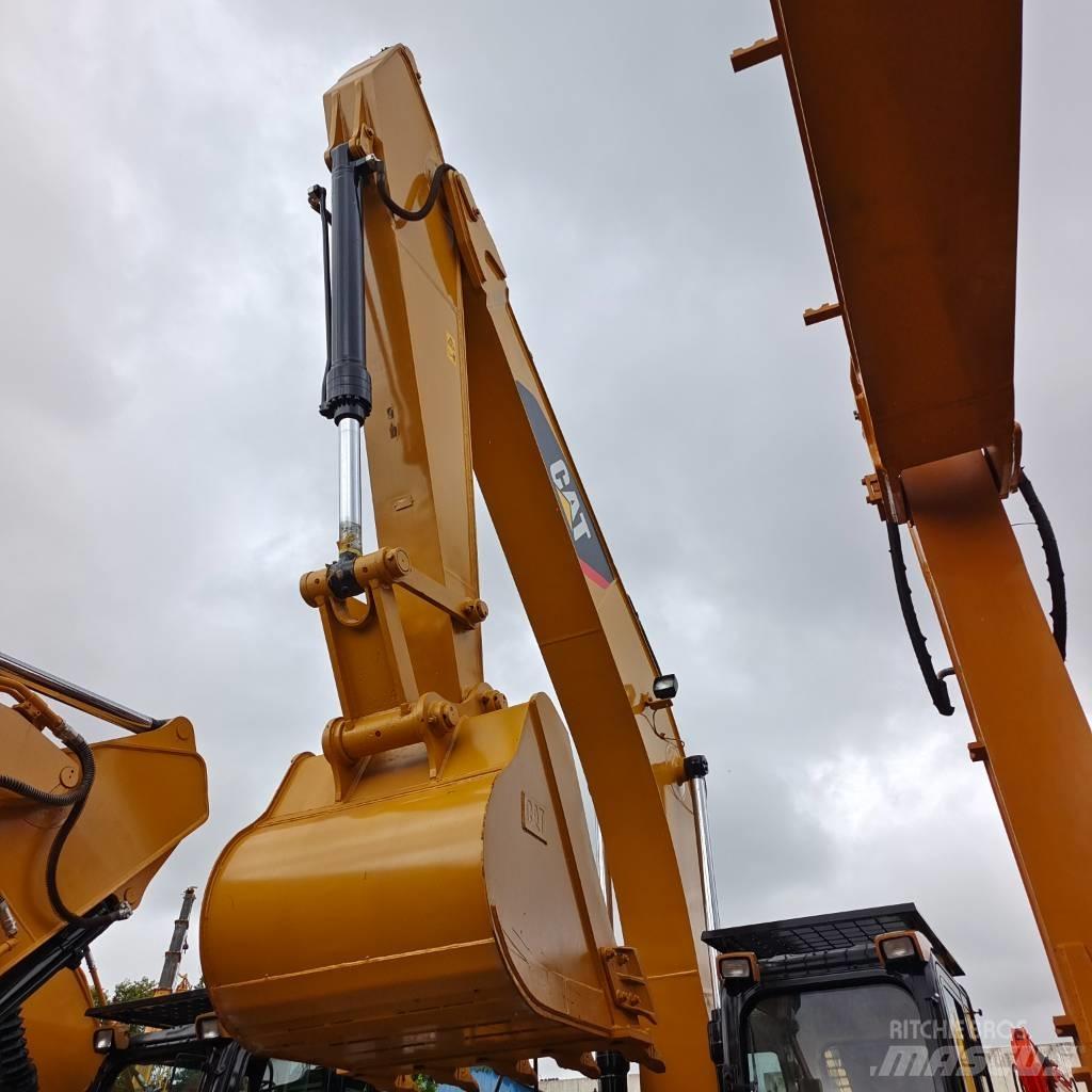 CAT 320D Excavatoare pe șenile
