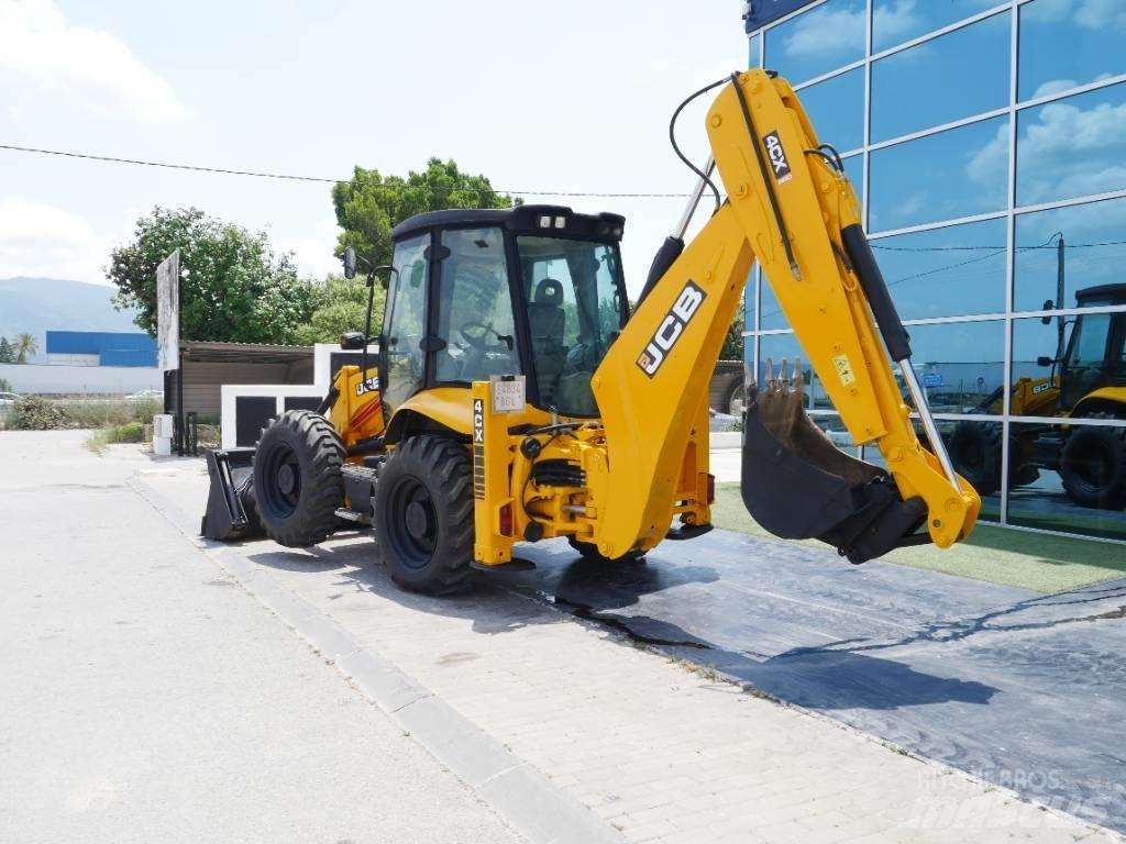 JCB 4 CX Buldoexcavatoare