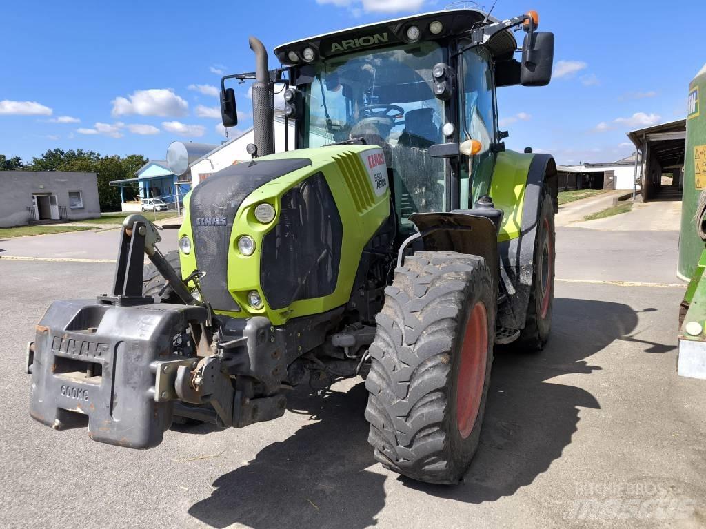 CLAAS Arion 550 Tractoare