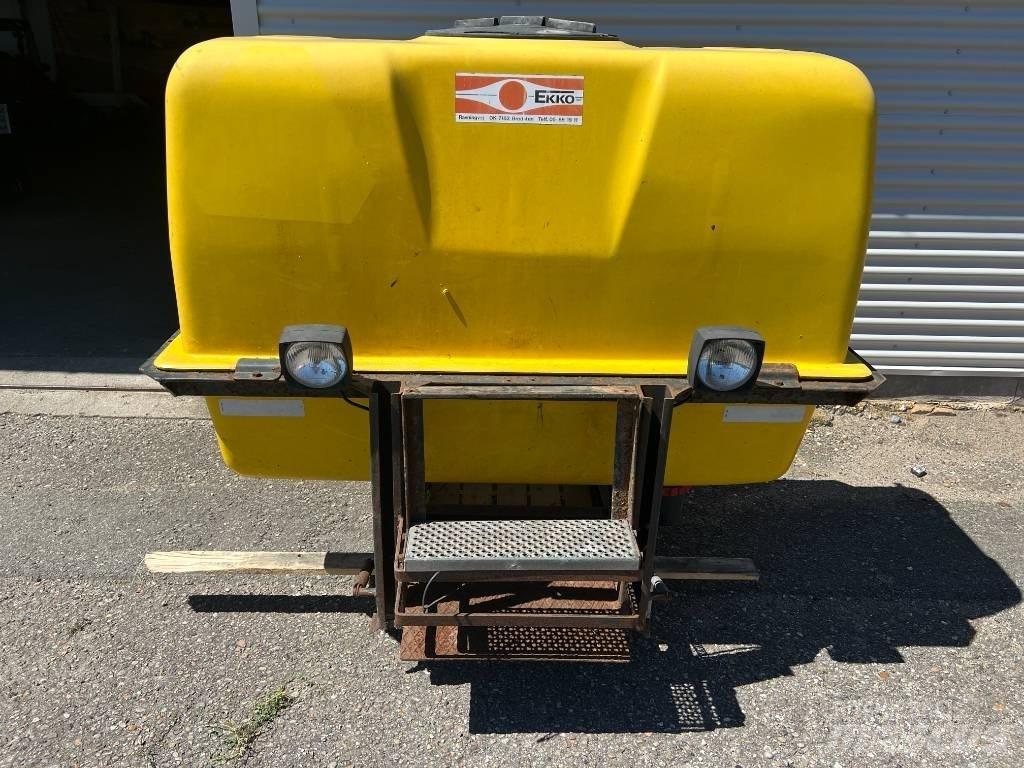 Ekko Front Tank Pulverizatoare spayers