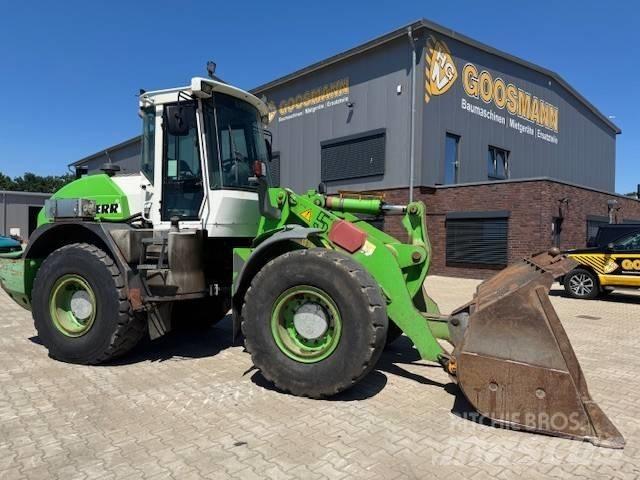Liebherr L 538 Incarcator pe pneuri