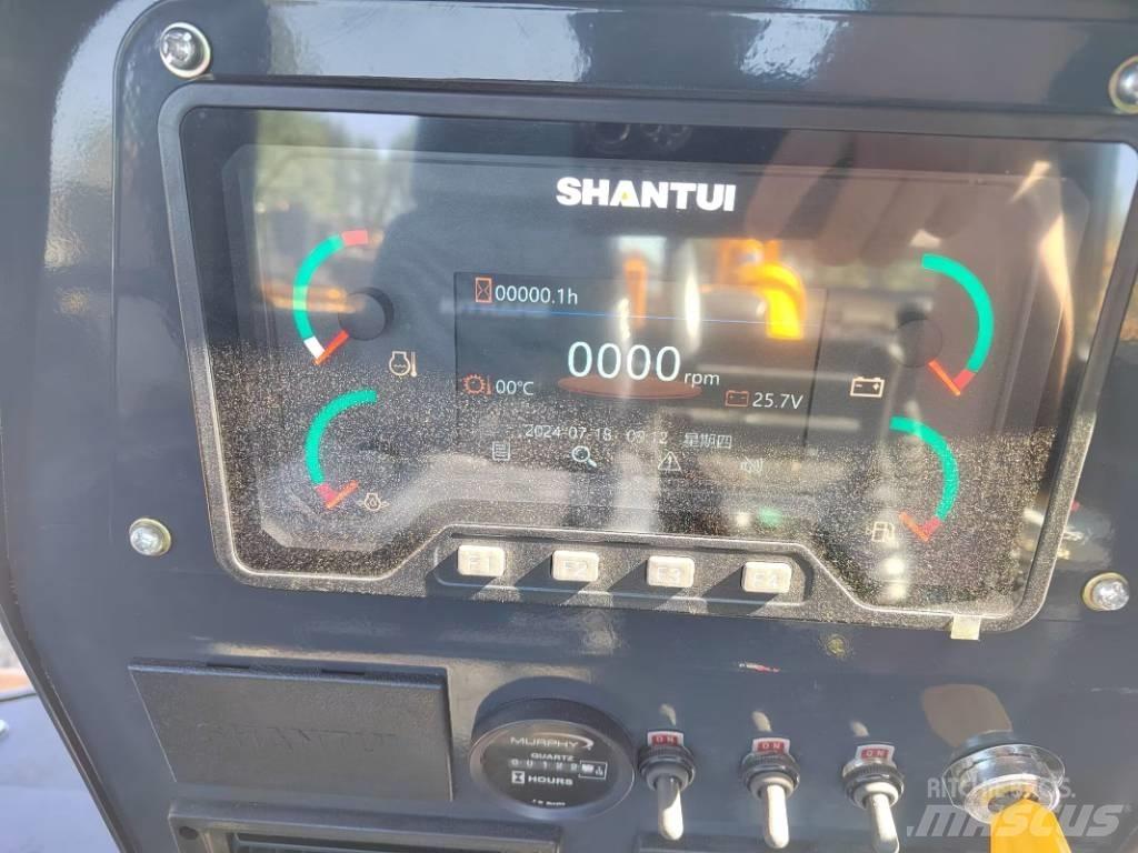 Shantui SD 32 Buldozere pe senile