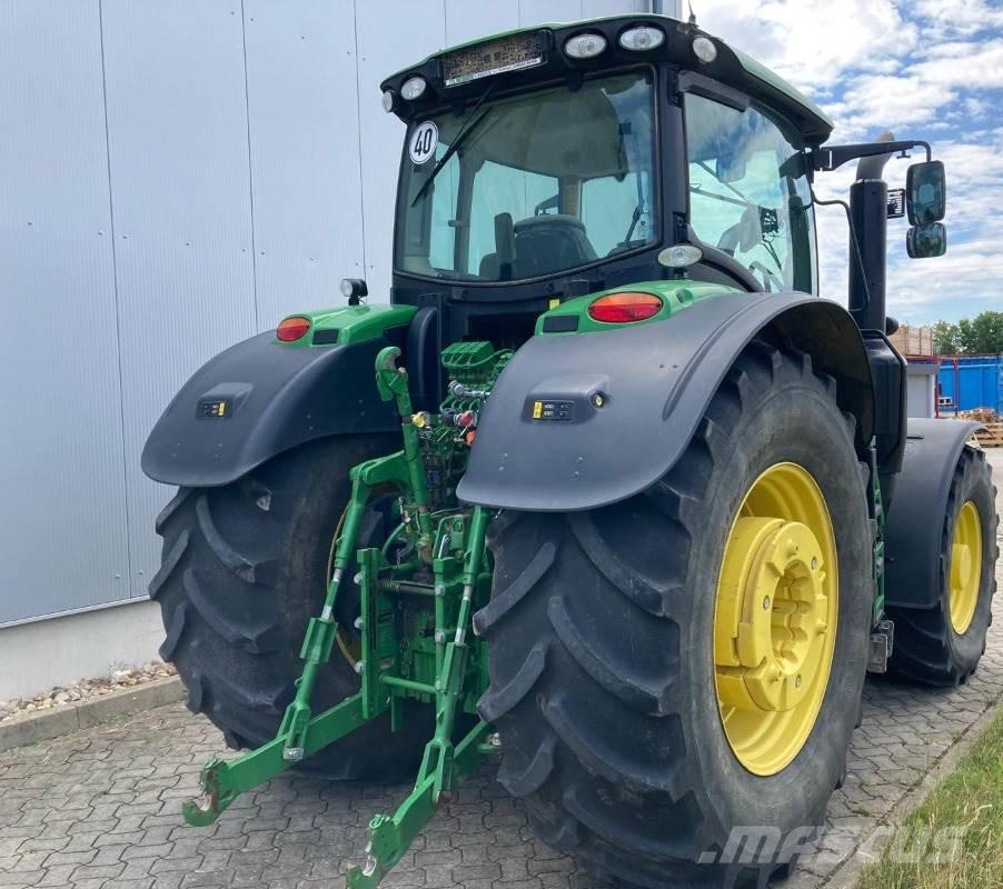 John Deere 6250R Tractoare