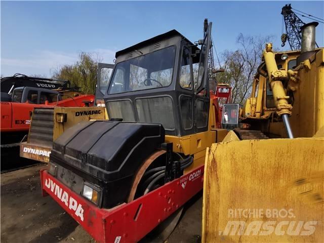 Dynapac CC421 Compactoare monocilindrice