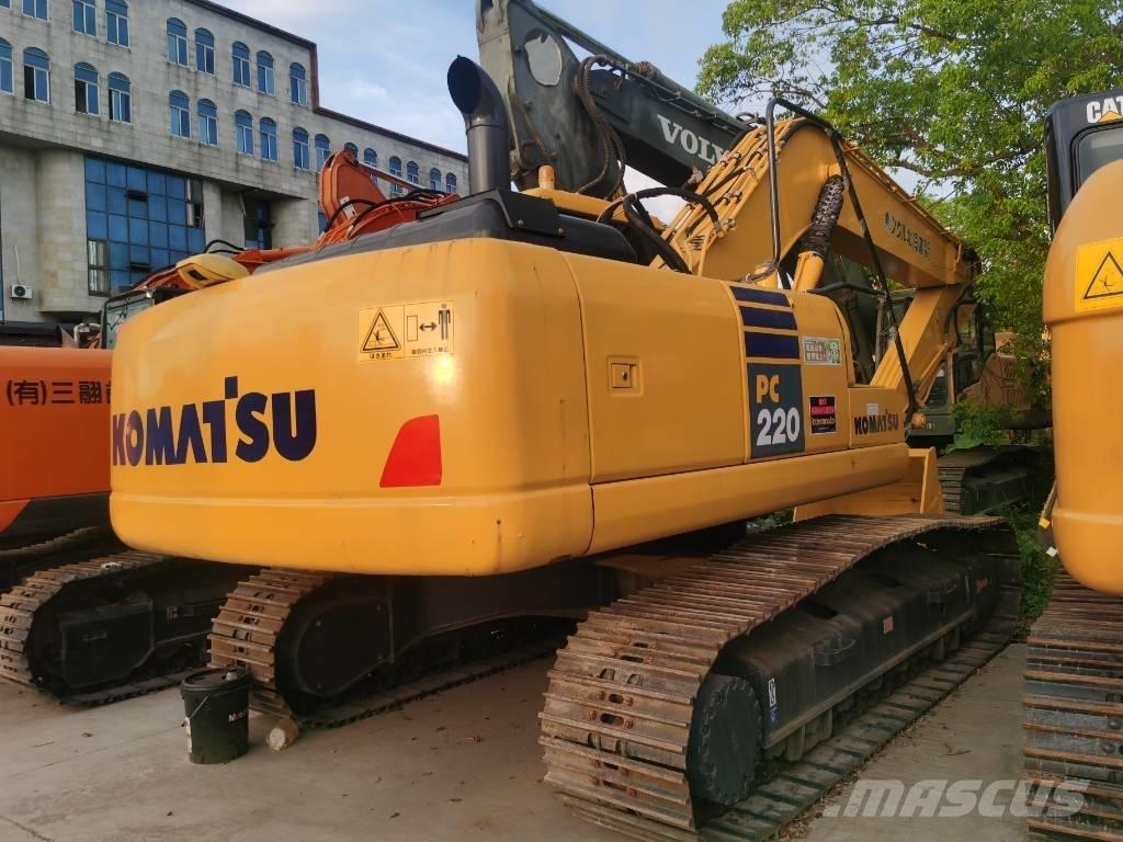 Komatsu PC 220-7 Excavatoare pe șenile
