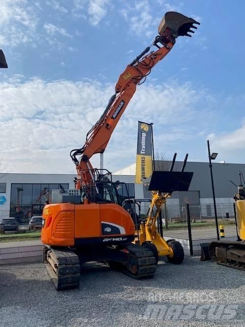 Doosan DX140LCR-5 Excavatoare pe șenile
