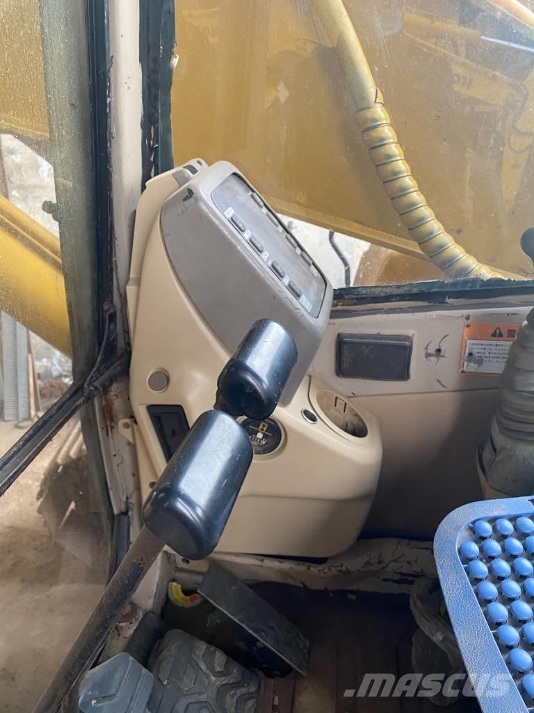CAT 320 B Excavatoare pe șenile

