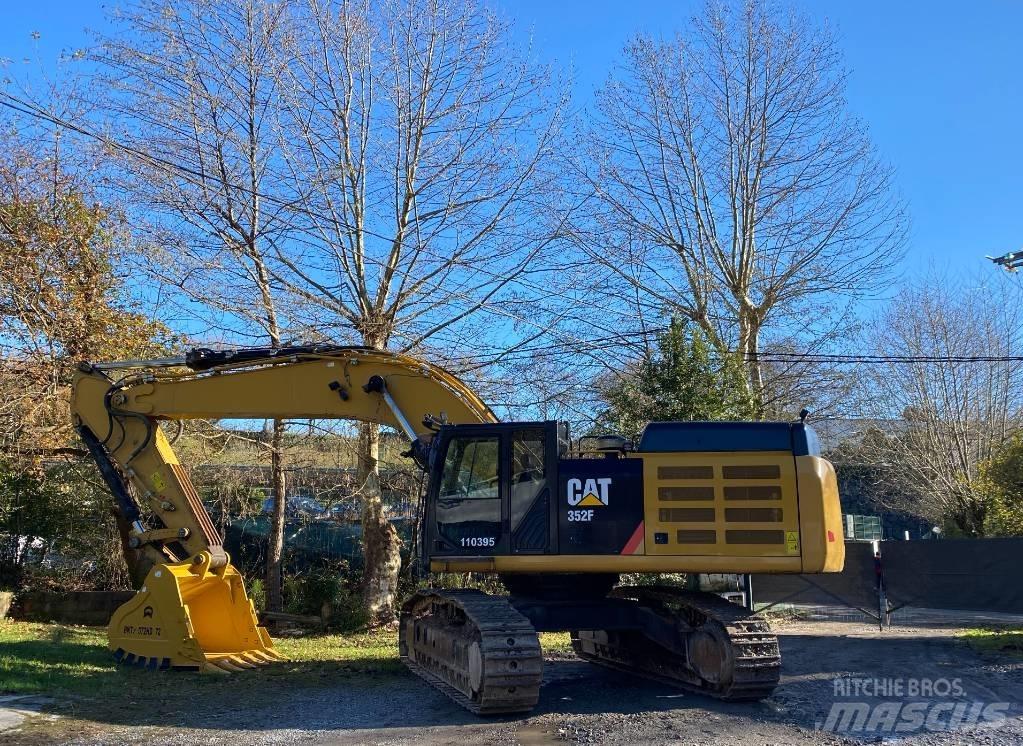 CAT 352 F Excavatoare pe șenile
