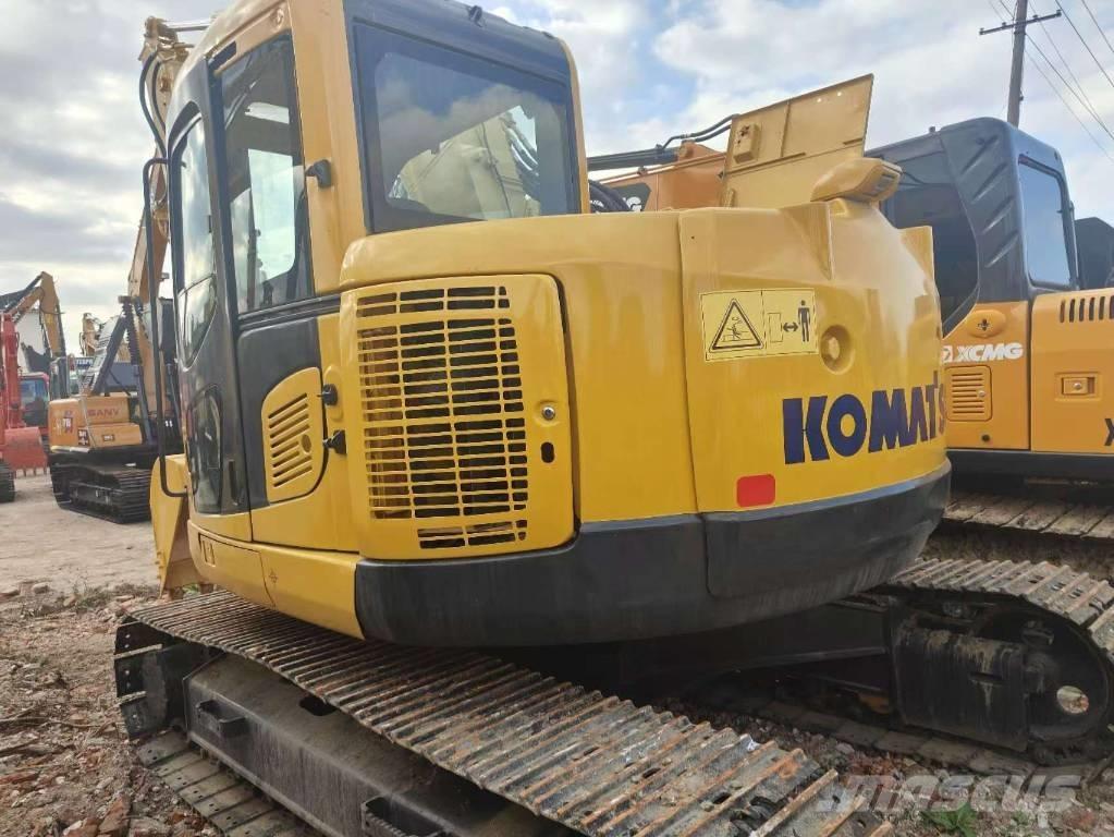 Komatsu PC 138 Excavatoare pe șenile
