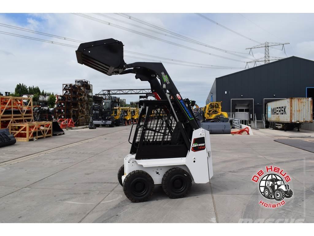 Eurotrac SK35E Incarcator pe pneuri