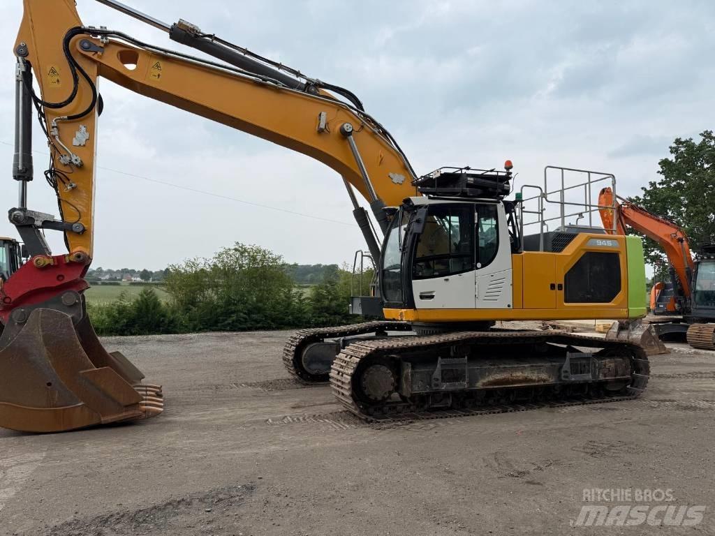 Liebherr R 945 S-HD Excavatoare pe șenile
