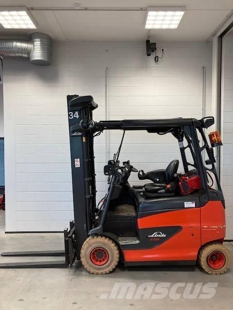 Linde E25/600RH/387 Stivuitor electric